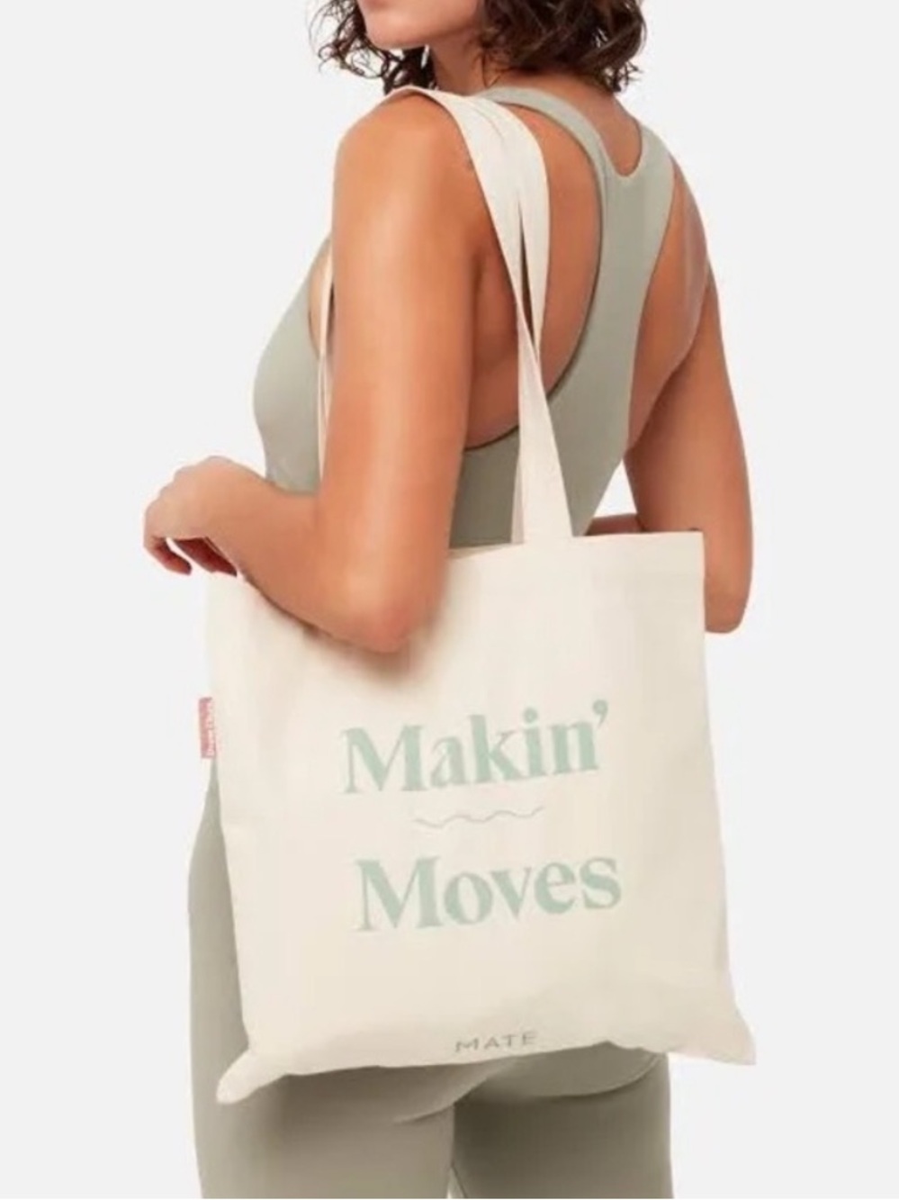 Mate the label tote